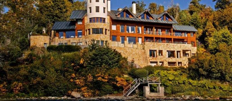 Frente Hotel El Faro Villa La Angostura Neuquen