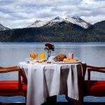 Restaurante vista lago