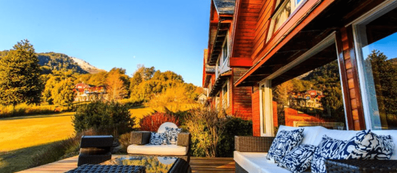 Captura De Pantalla Hotel Faraway Villa La Angostura Neuquen